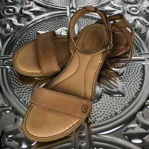 Born Alice Ankle Strap Leather Sandal Size 7